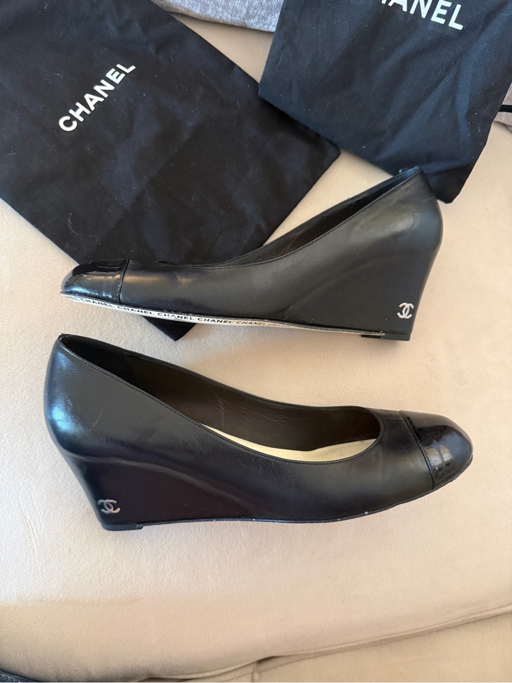 Chanel leather Wedges - Picture 2 of 13